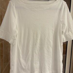 Chico's White Short Sleeve T-Shirt